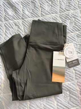 Vouri All The Feels crop leggings